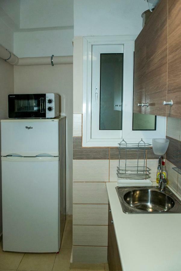 Athenshub - Across Metro Station Apartment Luaran gambar